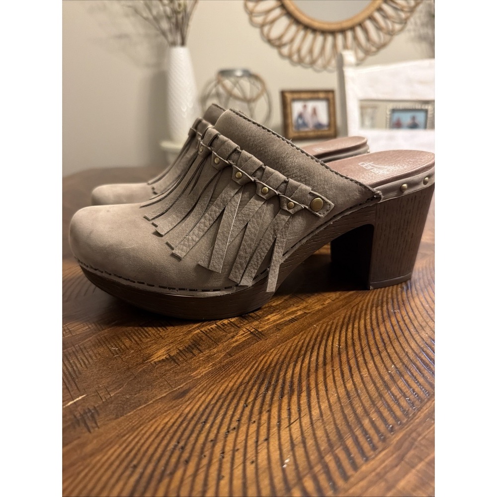 Dansko Deni Leather Fringe Clog Grey Taupe Size 40 9.5-10 Comfy Boho Classic
